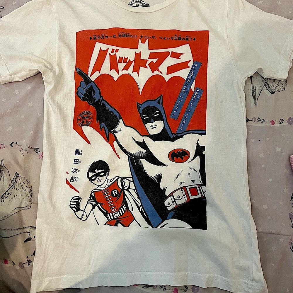 DC Vintage Batman shirt